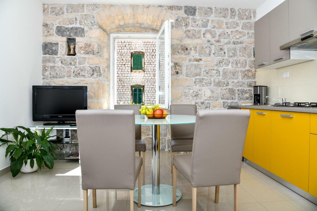 Mila Apartment Sinj Exteriér fotografie